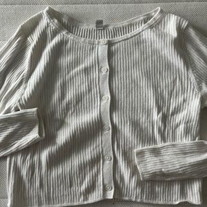 Uniqlo White Long Sleeve Top